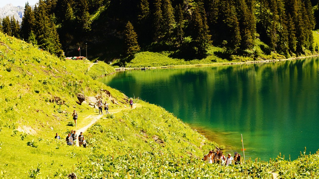 Village Camps International Summer Camp Leysin, Switzerland 2025-08-09 https://www.villagecamps.com/journals_admin/images/1596-2010-2 (7).jpg